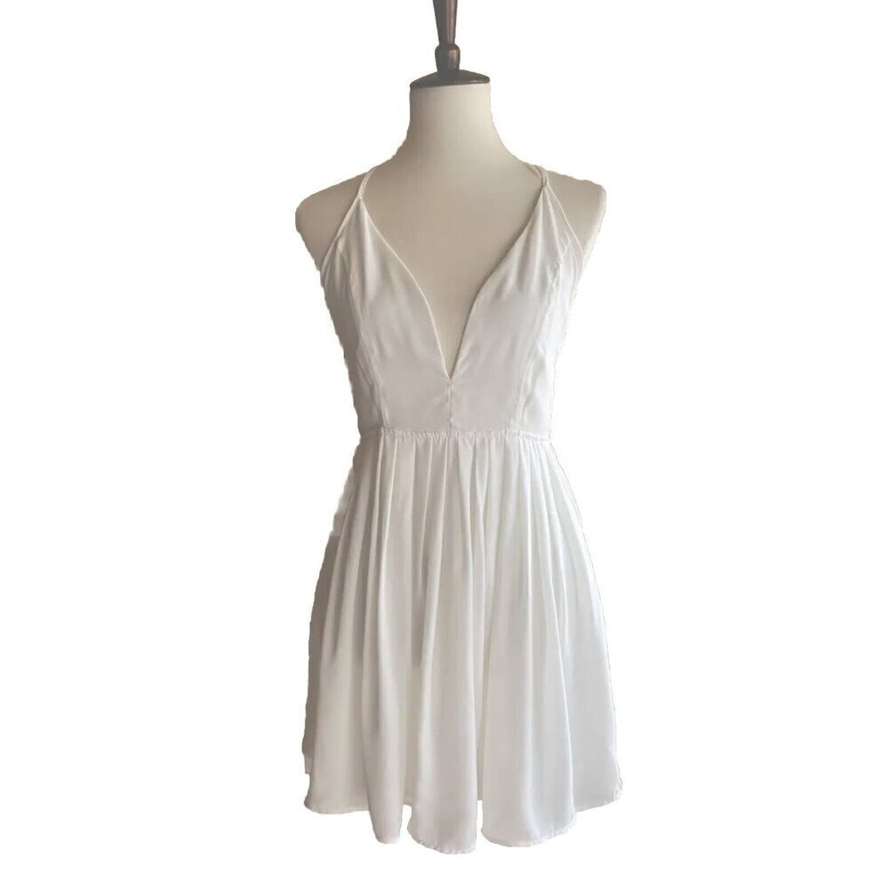 Lioness White Pleated Plunge Mini Dress M | Sold by Nasty Gal - Picture 5 of 10